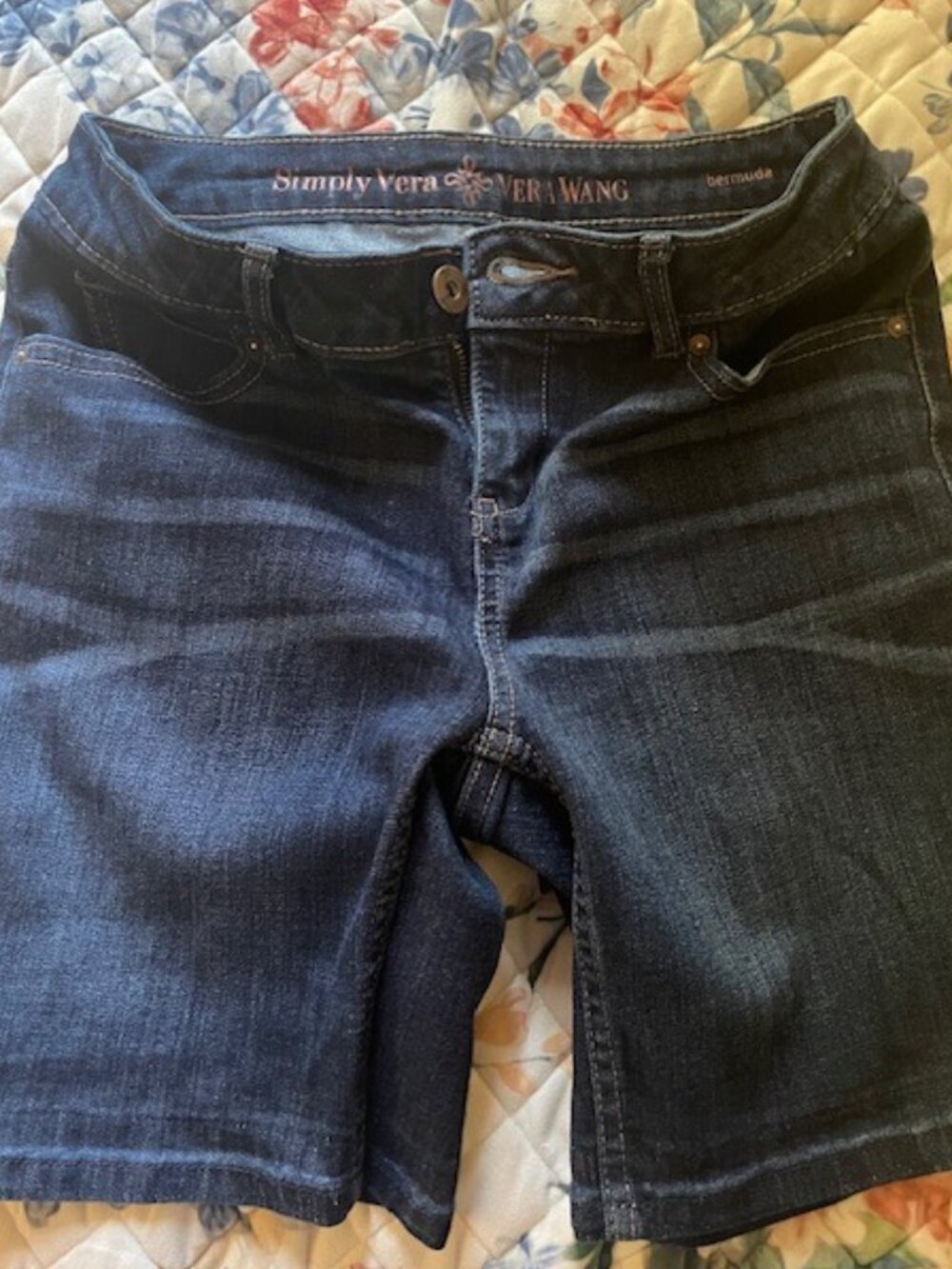 Simply Vera acid washed Jean Shorts- size 0